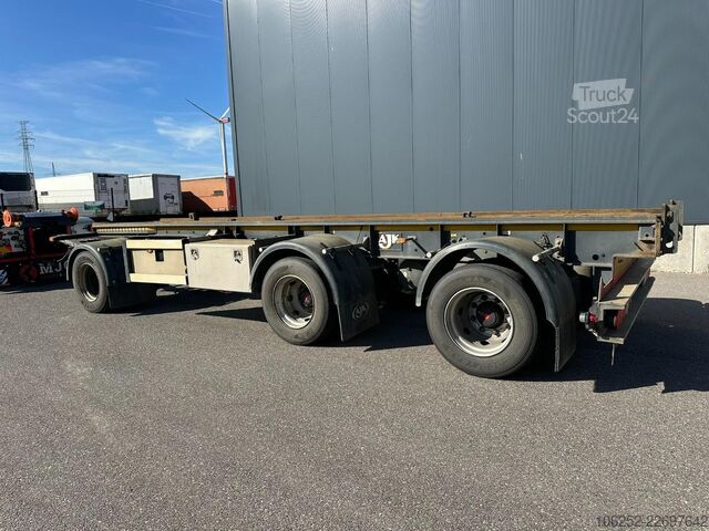 Prevoz zabojnikov AJK AET - 30T CONTAINERAANHANGER - SAF - DISC BRAKE...