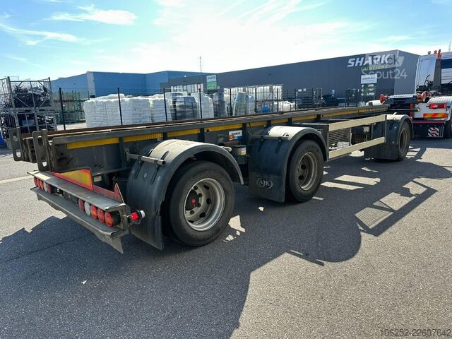 Prevoz zabojnikov AJK AET - 30T CONTAINERAANHANGER - SAF - DISC BRAKE...