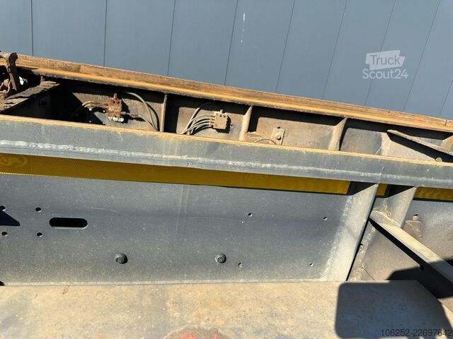 Transportul de containere AJK AET - 30T CONTAINERAANHANGER - SAF - DISC BRAKE...