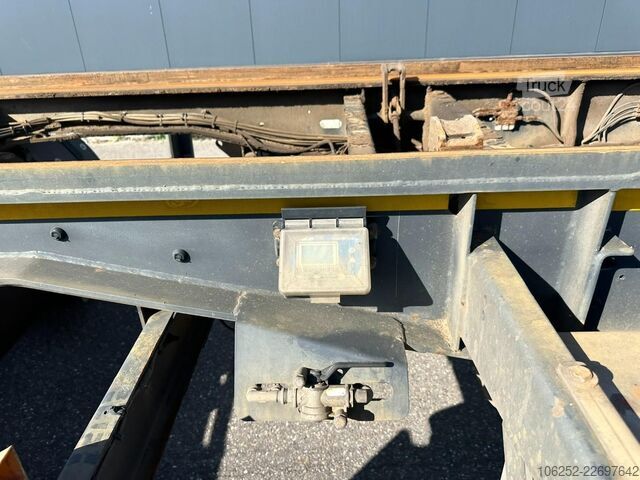 Transportul de containere AJK AET - 30T CONTAINERAANHANGER - SAF - DISC BRAKE...