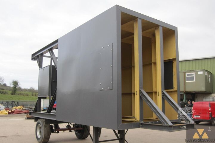 Delta Mobile Puffersilo Delta Mobile surge hopper