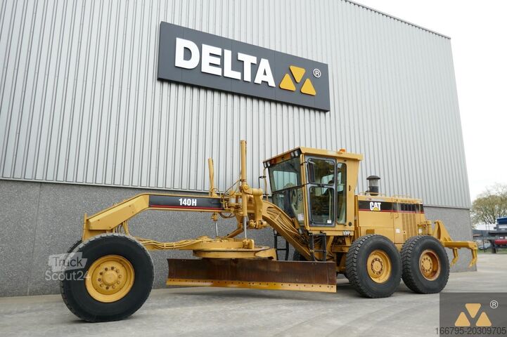 Grader Caterpillar 140H