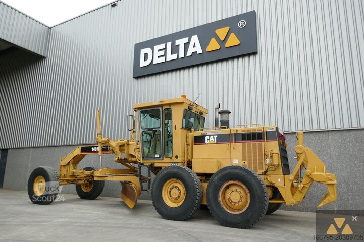 Grader Caterpillar 140H