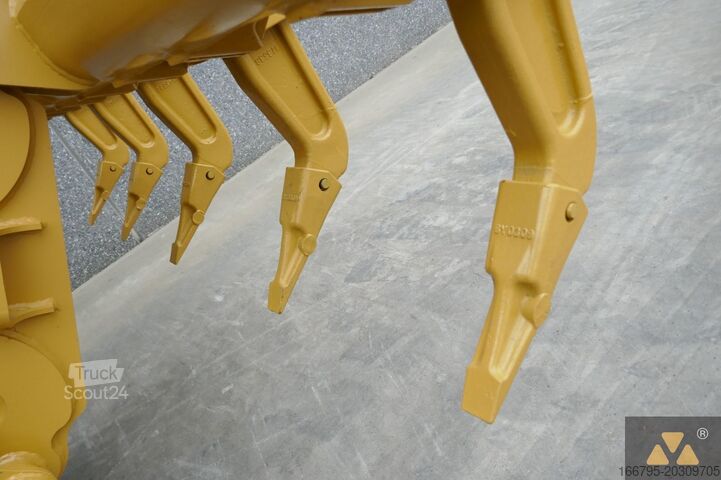 Grader Caterpillar 140H