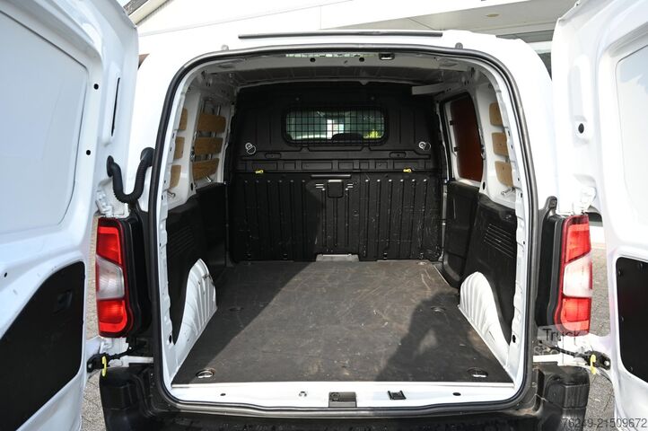 High-roof van Peugeot Partner 1.5 BlueHDI Premium 3 Persoons Apple Ca...