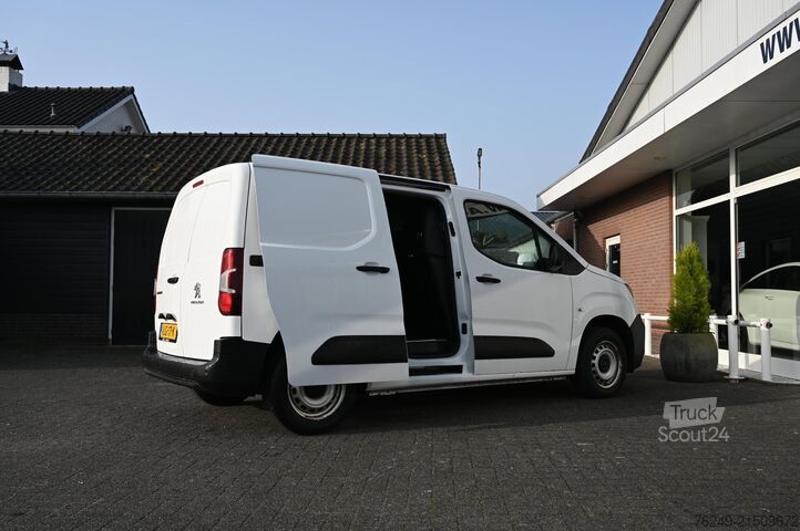 High-roof van Peugeot Partner 1.5 BlueHDI Premium 3 Persoons Apple Ca...