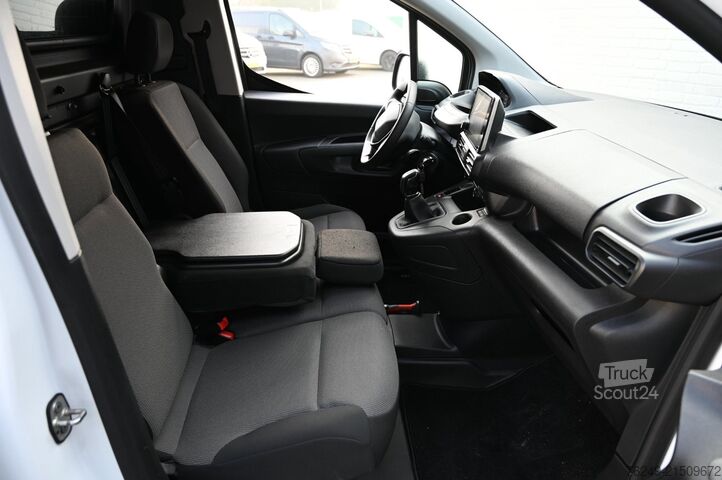 High-roof van Peugeot Partner 1.5 BlueHDI Premium 3 Persoons Apple Ca...