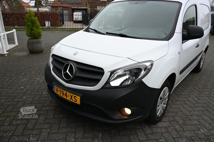High-roof van Mercedes-Benz Citan 109 CDI Airco Cruisecontrol Euro 6