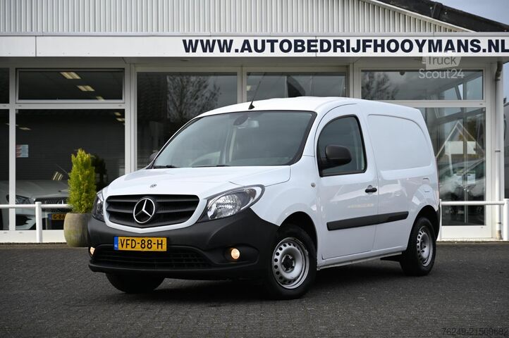 High-roof van Mercedes-Benz Citan 109 CDI Airco Navi Camera Trekhaak Cruise...
