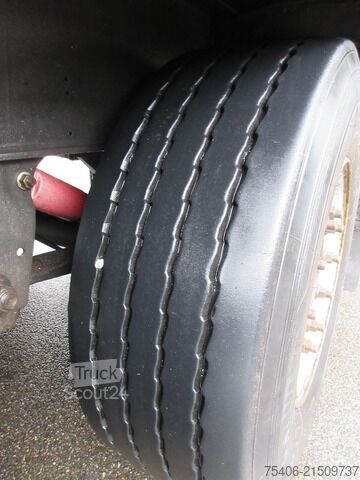 Auflieger mit Pritsche & Plane schmitz Cargobull SCS24/L, LBW ,Liftachse Edscha Palka