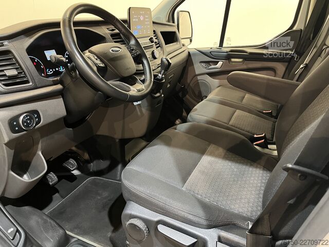 Ploščati dostavnik Ford Transit Custom 280 2.0 TDCI L1H1 Trend 130 PK /...