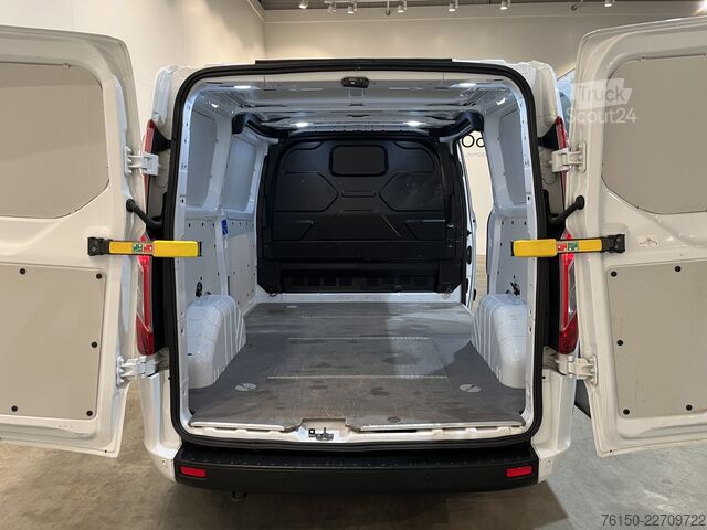 Ploščati dostavnik Ford Transit Custom 280 2.0 TDCI L1H1 Trend 130 PK /...