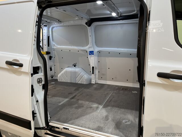 Ploščati dostavnik Ford Transit Custom 280 2.0 TDCI L1H1 Trend 130 PK /...