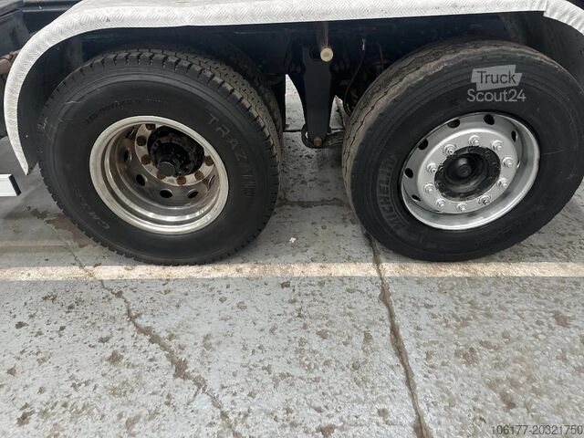 Haakarmsysteem Scania R420 6x2 / Leebur