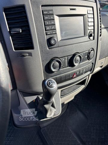 Pritschenwagen MERCEDES-BENZ Sprinter 216/316 Pritsche DoKa Doppelkab Automat
