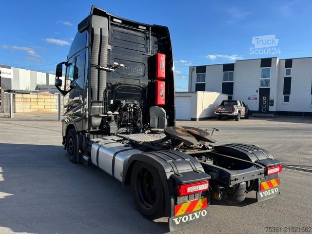 Trattore stradale volumetrico VOLVO FH 500  I-Save Globet. RETARDER X-LOW Hubsattel.