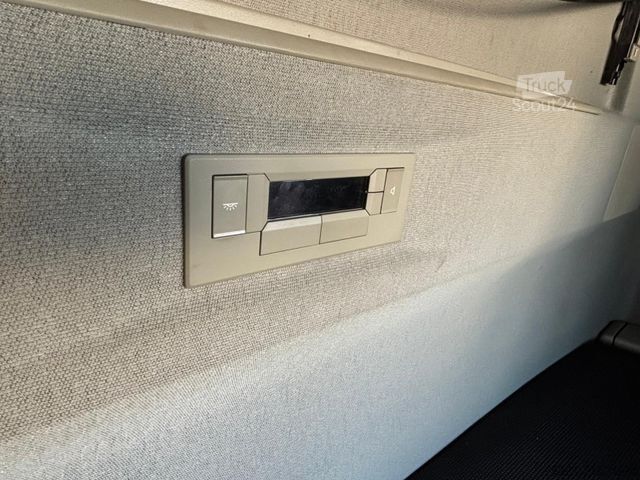 Trattore stradale volumetrico VOLVO FH 500  I-Save Globet. RETARDER X-LOW Hubsattel.