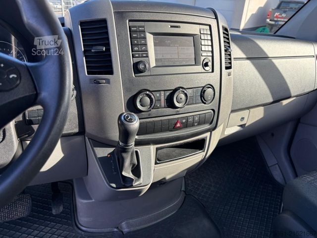 Pritschenwagen MERCEDES-BENZ Sprinter 216/316 Pritsche DoKa Doppelkab Automat