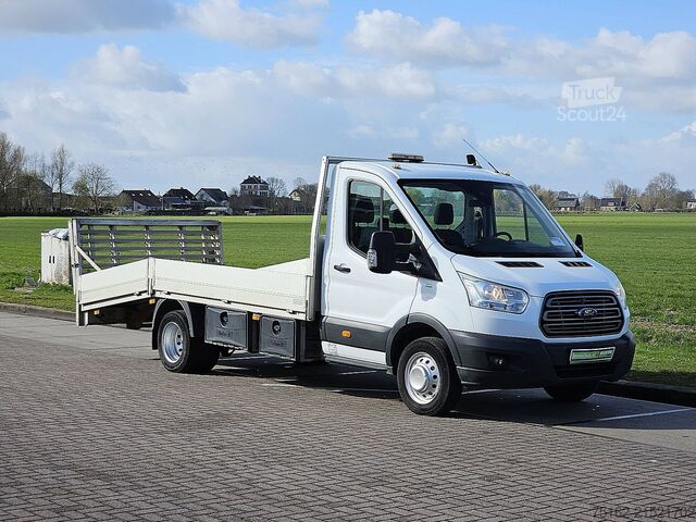 Veículo de recuperação FORD TRANSIT 2.2 Machine Transport!