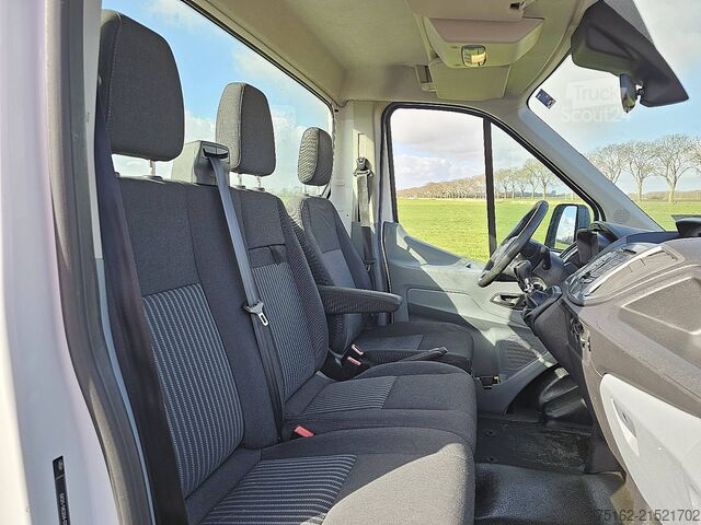 Veículo de recuperação FORD TRANSIT 2.2 Machine Transport!