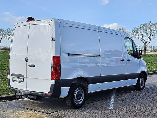 High-roof van MERCEDES-BENZ SPRINTER 314 L2H1 Navi Trekhaak