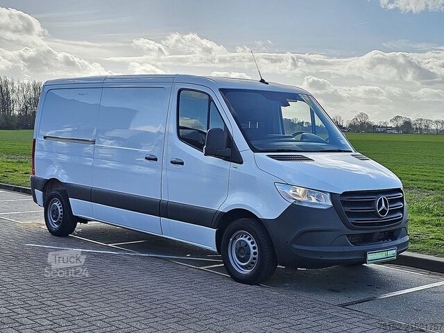 High-roof van MERCEDES-BENZ SPRINTER 314 L2H1 Navi Trekhaak