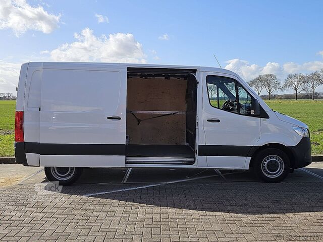 High-roof van MERCEDES-BENZ SPRINTER 314 L2H1 Navi Trekhaak
