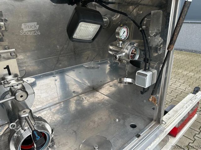 Autocisterna per alimenti Van Hool FOOD / RVS chassis / empty weight: 5.860kg / 29...