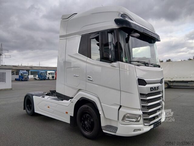 Standard tractor unit DAF XG+ 530 FT Intarder PCC 2x Tank Intarder