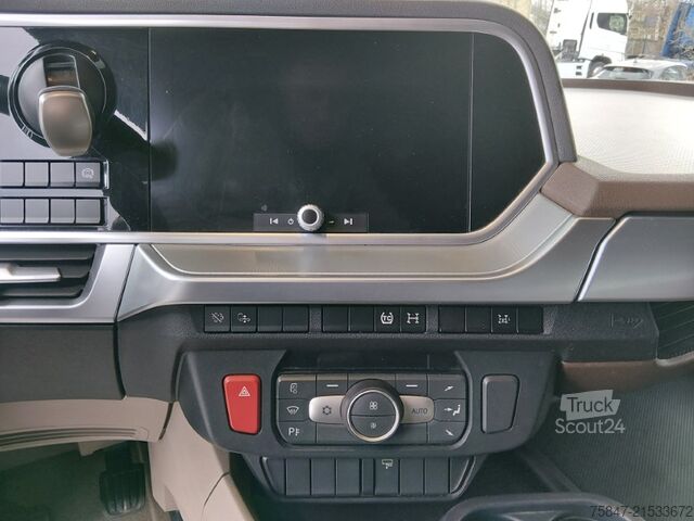 Standard tractor unit DAF XG+ 530 FT Intarder PCC 2x Tank Intarder