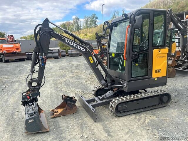 мини-экскаватор Volvo EC 18 E