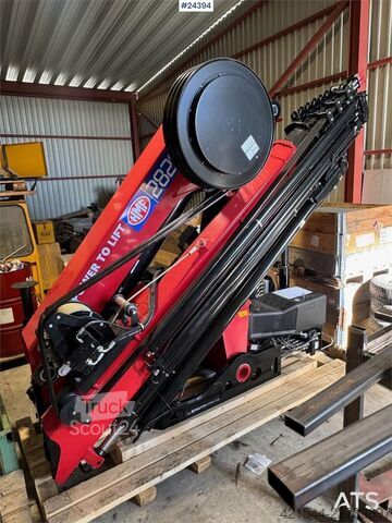 Machine de chargement et de déchargement HMF Hermeler Maschinenbau 2820K Crane