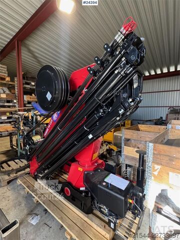 Machine de chargement et de déchargement HMF Hermeler Maschinenbau 2820K Crane