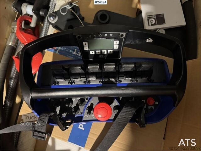 Machine de chargement et de déchargement HMF Hermeler Maschinenbau 2820K Crane