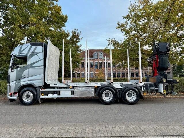 Transporteur de bois Volvo FH 460 6x4 / Kran Epsilon M10Z / Eu6