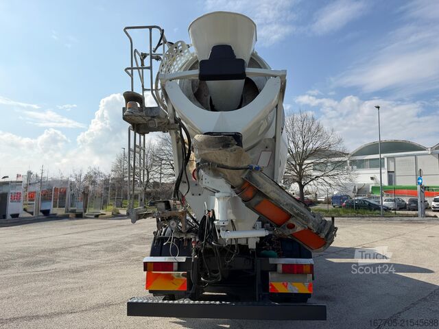 φορτηγό αναμικτήρας σκυροδέματος Iveco TRAKKER 500