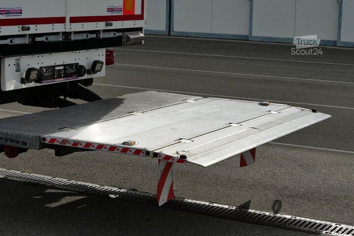 Фургон-полуприцеп KÄSSBOHRER XJ2 /CITY KOFFER/LBW 2500 kg /TRIDEC /BPW /ALU