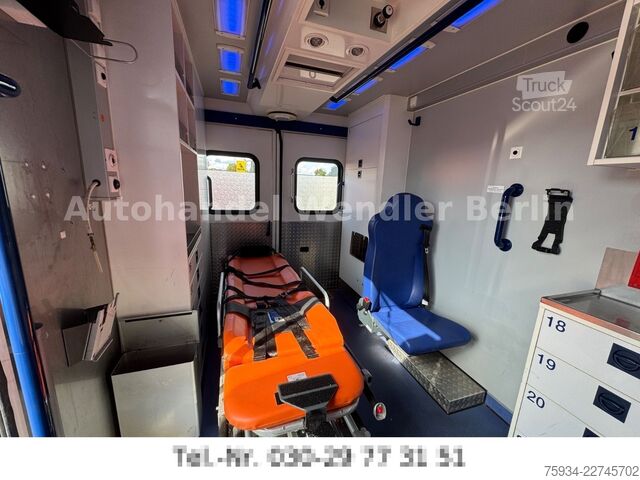 Vatrogasno vozilo MERCEDES-BENZ Sprinter 516 CDI RTW Fahrtec Trage & Sessel