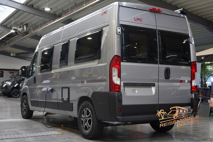 Autocaravana LMC Innovan Pure  Paket 600 8G. Auto.  RFK Navi ACC
