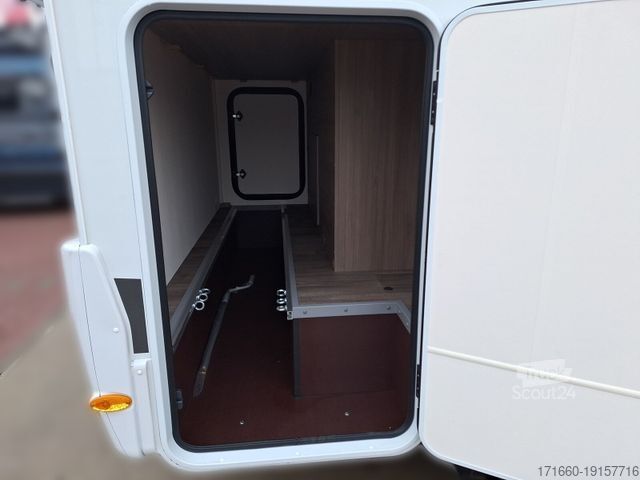 Alkovinis kemperis CARADO pro A 132