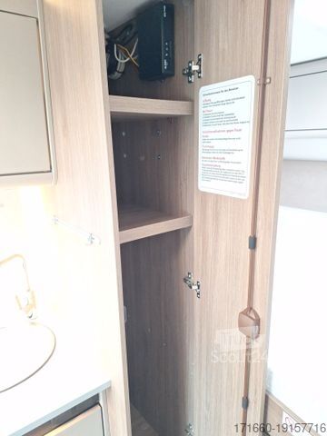 Alkovinis kemperis CARADO pro A 132