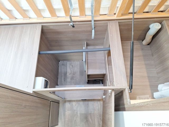 Alkovinis kemperis CARADO pro A 132