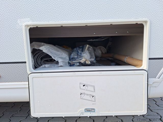Caravan HOBBY OnTour 390 SF