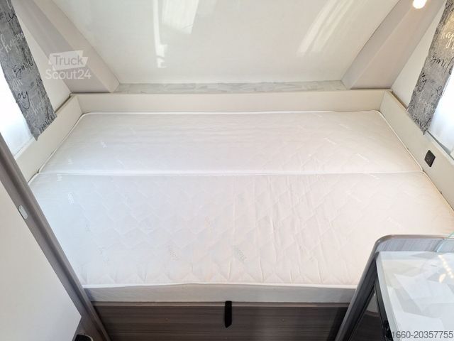 Caravan HOBBY OnTour 390 SF