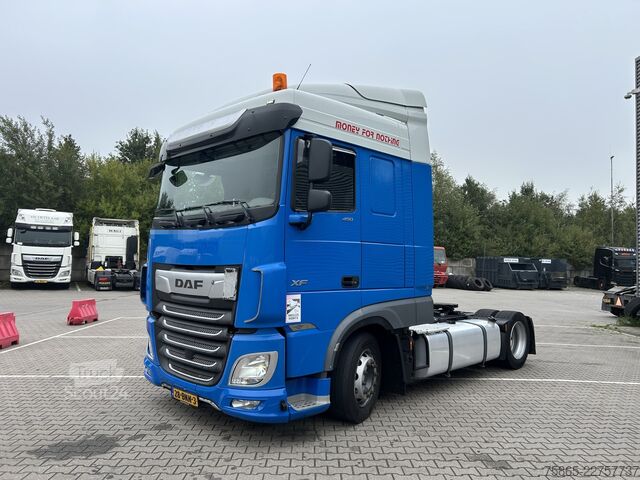 Standard-SZM DAF XF 450 FT SC / 755 dkm / Tacho V2 / 2 Tanks / S...