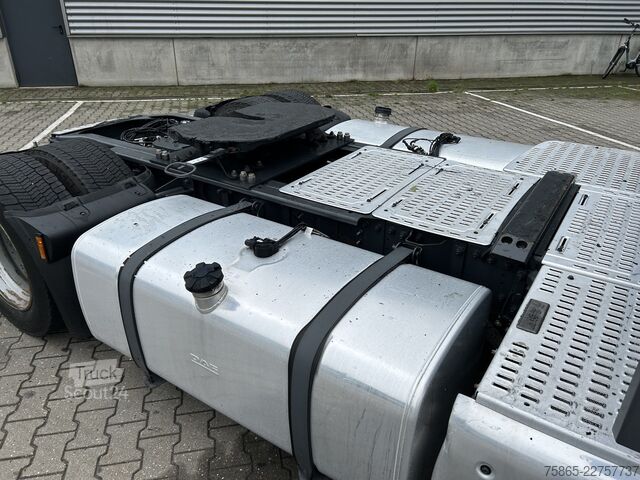 Standard-SZM DAF XF 450 FT SC / 755 dkm / Tacho V2 / 2 Tanks / S...