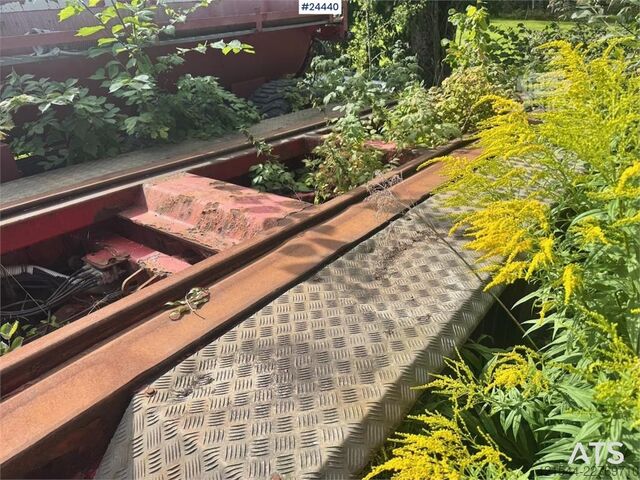 System ramienia bramowego Maur Hooklift Trailer with Tipping Function