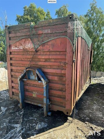 будівельна машина  Container w/ Logilift 7.5 t/m crane.