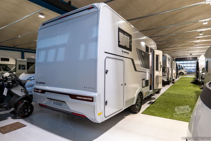 ADRIA MATRIX 670 SL - 60Y ПОЛУИНТЕГРАЛНА НОВА ADRIA MATRIX 670 SL - 60Y