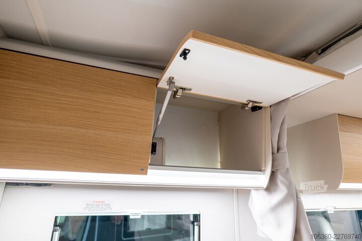 ADRIA MATRIX 670 SL - 60Y ПОЛУИНТЕГРАЛНА НОВА ADRIA MATRIX 670 SL - 60Y
